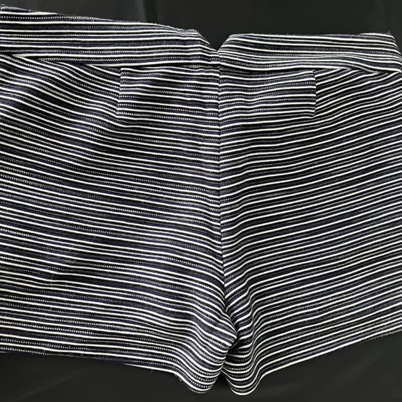 BCBG MaxAzria Pia Black/White Striped Short S - Picture 3 of 8